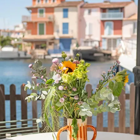Appartement Terrasse Sur L'eau Grimaud
